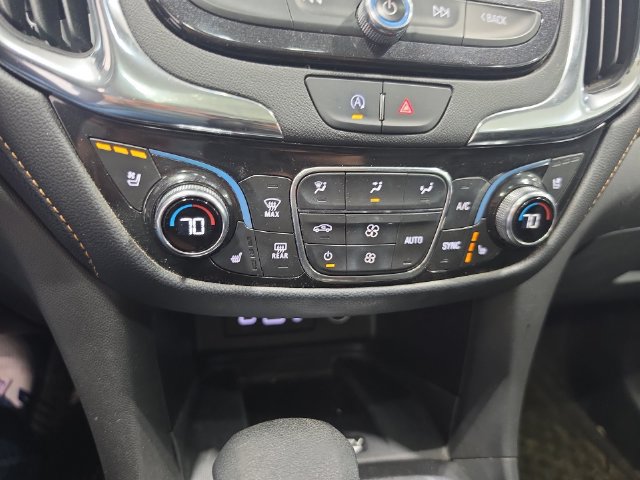 Used 2022 Chevrolet Equinox Premier AWD/4WD image 10