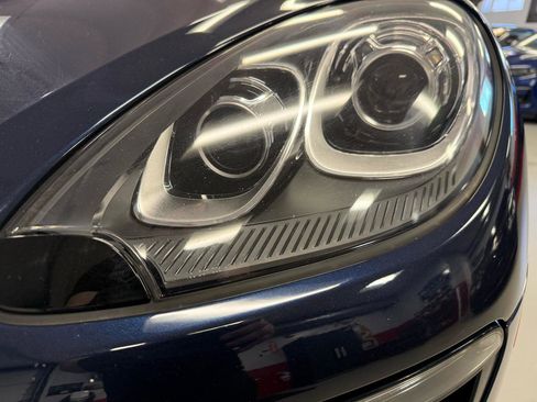 Used 2018 Porsche Macan S AWD/4WD image 22