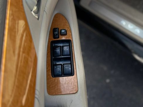 Used 2006 Toyota Avalon Limited FWD image 11