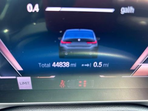 Used 2023 BMW 330i Sedan RWD image 18