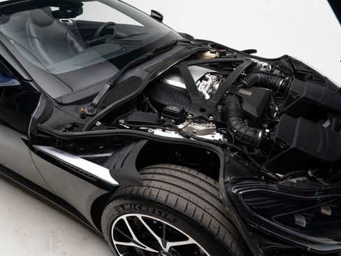 Used 2020 Aston Martin DB11 Volante RWD image 53