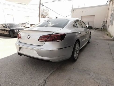 Used 2014 Volkswagen CC R-Line image 2