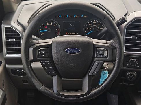 Used 2016 Ford F150 XLT w/ Equipment Group 302A Luxury AWD/4WD image 26