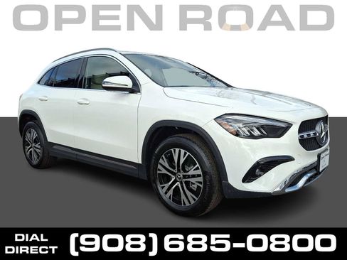 Used 2026 Mercedes-Benz GLA 250 4MATIC image 1