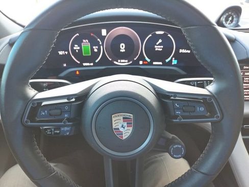 Used 2025 Porsche Taycan RWD image 36