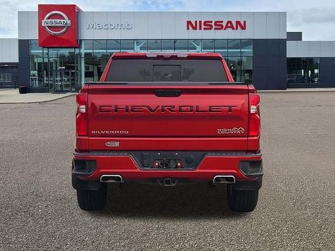 Used 2024 Chevrolet Silverado 1500 High Country w/ Technology Package AWD/4WD image 6