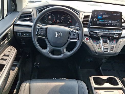 Certified 2025 Honda Odyssey EX-L image 14