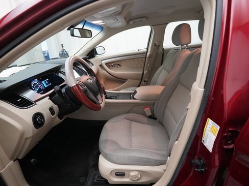 Used 2016 Ford Taurus SEL w/ Equipment Group 201A image 7