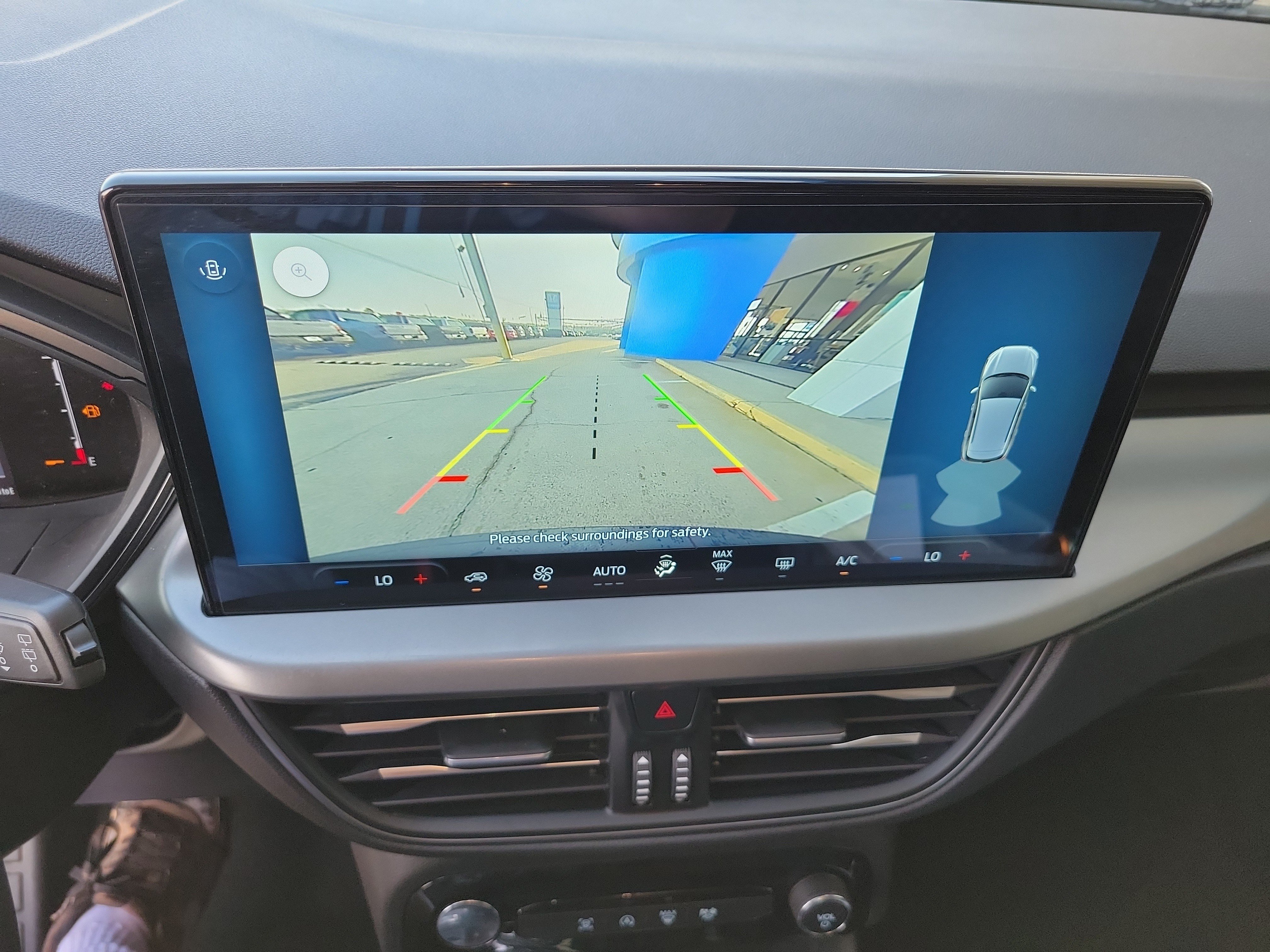 Used 2025 Ford Escape Active w/ Tech Pack #1 FWD image 16