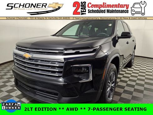 Used 2024 Chevrolet Traverse LT image 1