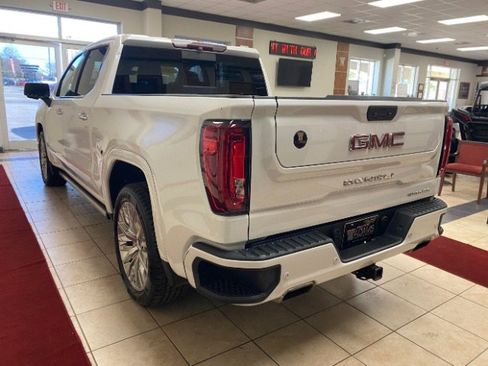 Used 2019 GMC Sierra 1500 Denali w/ Denali Ultimate Package image 2