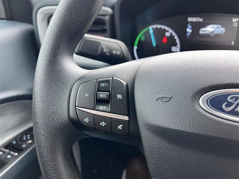 Used 2023 Ford Maverick XLT image 26