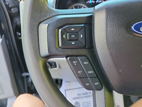 Used 2020 Ford F350 XLT image 28