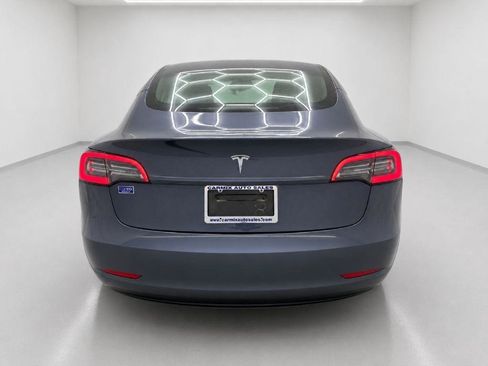 Used 2023 Tesla Model 3 Standard Range RWD image 4