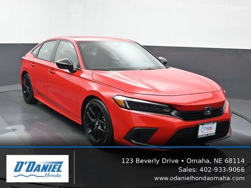 Used 2023 Honda Civic Sport image 8