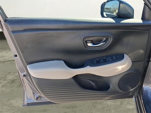 Certified 2023 Honda HR-V LX image 19