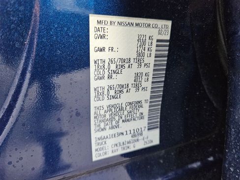 Used 2023 Nissan Titan SV image 21