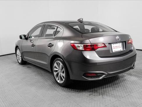 Used 2018 Acura ILX FWD image 6