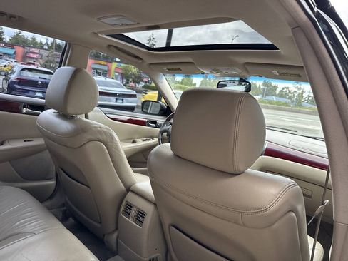 Used 2003 Lexus ES 330 FWD image 20