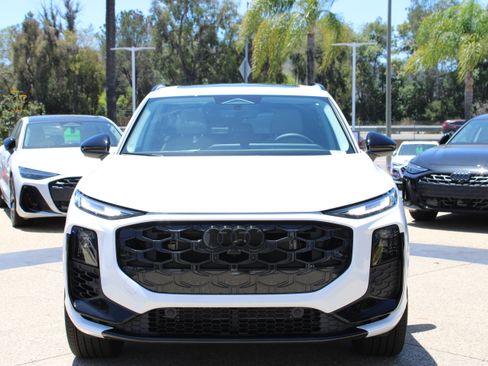 New 2026 Audi Q3 quattro 2.0T AWD/4WD image 9