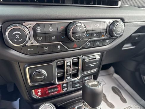 New 2026 Jeep Wrangler Unlimited Rubicon AWD/4WD image 19