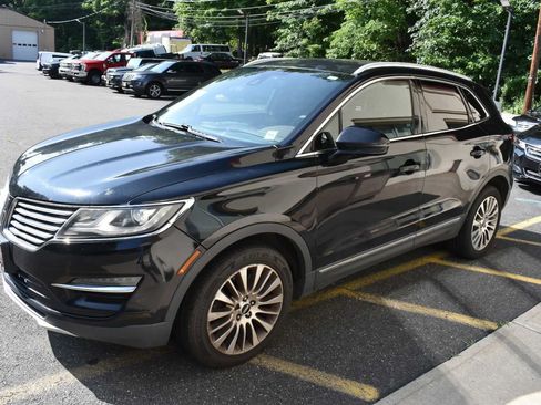 Used 2017 Lincoln MKC Reserve w/ Lincoln MKC Climate Package AWD/4WD image 4