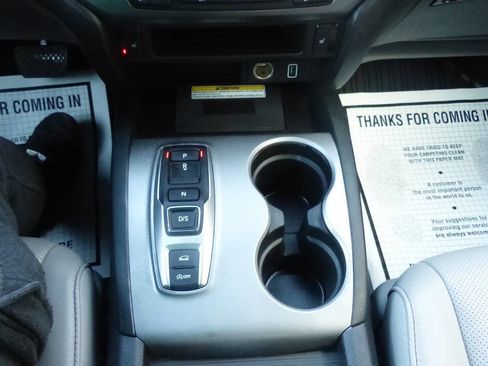 Used 2023 Honda Passport EX-L image 32