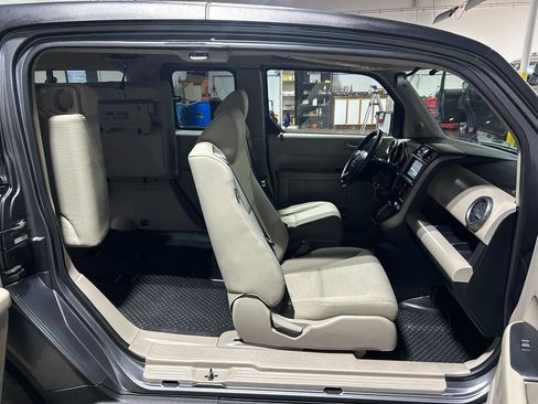 Used 2011 Honda Element EX image 15