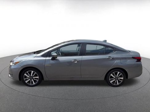 Used 2025 Nissan Versa SV FWD image 9