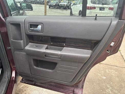 Used 2017 Ford Flex SEL w/ Equipment Group 202A FWD image 16