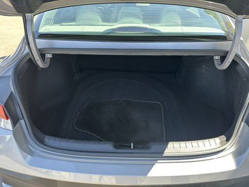 Used 2024 Hyundai Elantra SEL FWD image 8