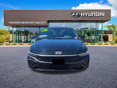 Certified 2025 Hyundai Elantra Sport FWD image 8