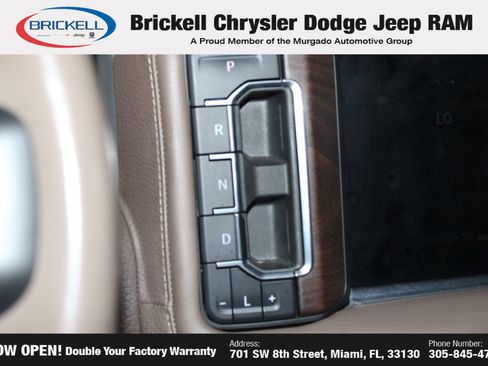 Used 2022 GMC Yukon Denali AWD/4WD image 34