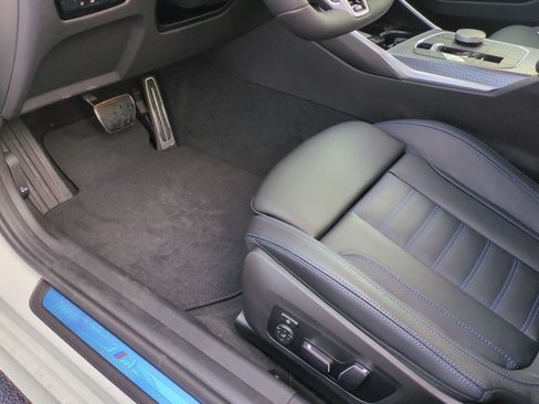 Certified 2026 BMW 330i Sedan RWD image 17