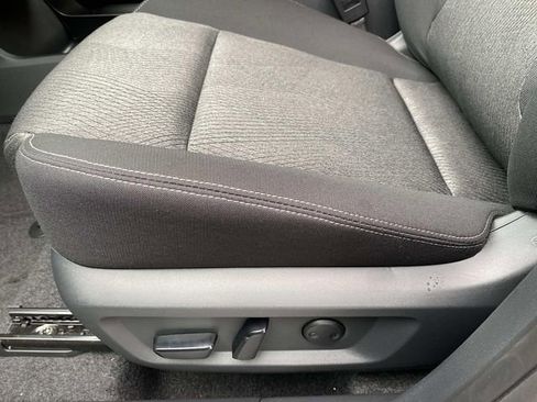 New 2026 Nissan Rogue SV w/ Cold Weather Package AWD/4WD image 9