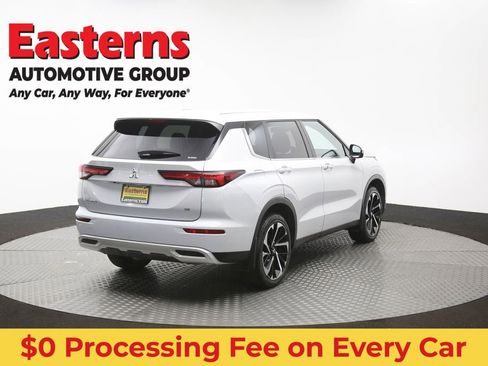 Used 2024 Mitsubishi Outlander SE AWD/4WD image 39
