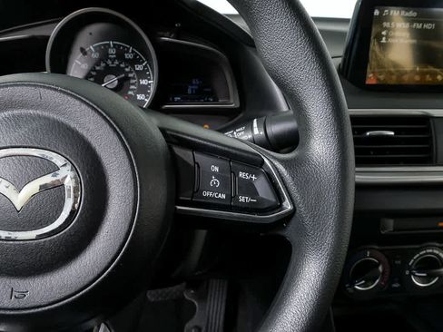 Used 2017 MAZDA MAZDA3 Sport w/ Preferred Equipment Package FWD image 10