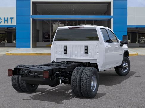 New 2026 Chevrolet Silverado 3500 W/T AWD/4WD image 4