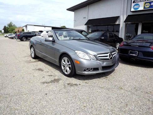 Used 2011 Mercedes-Benz E 350 Cabriolet image 9