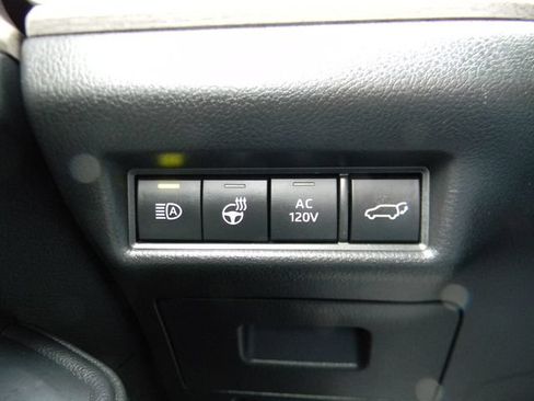 Used 2025 Toyota Grand Highlander AWD Hybrid image 15