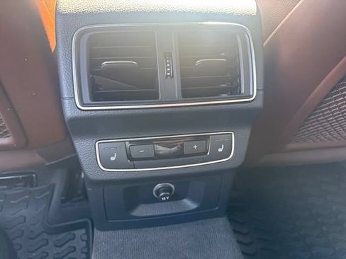 Used 2018 Audi Q5 Prestige w/ Prestige Package AWD/4WD image 19
