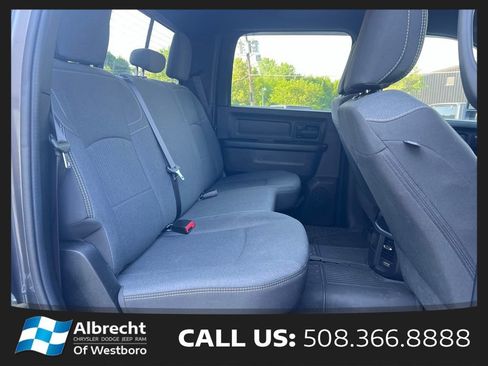 Used 2024 RAM 2500 Tradesman w/ Chrome Appearance Group AWD/4WD image 18
