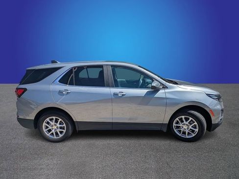Used 2023 Chevrolet Equinox LT image 4