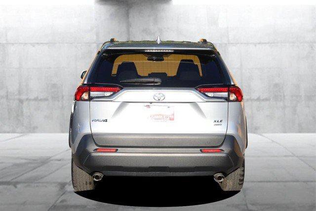 Used 2025 Toyota RAV4 XLE AWD/4WD image 6