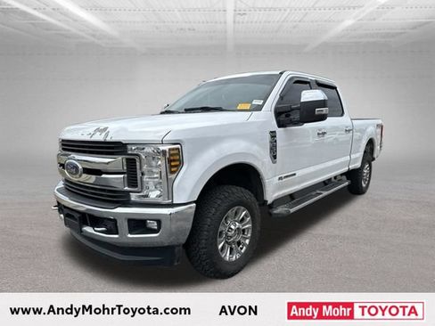 Used 2018 Ford F250 XLT w/ XLT Premium Package AWD/4WD image 3