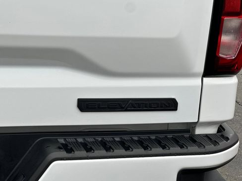 Used 2023 GMC Sierra 1500 Elevation image 36