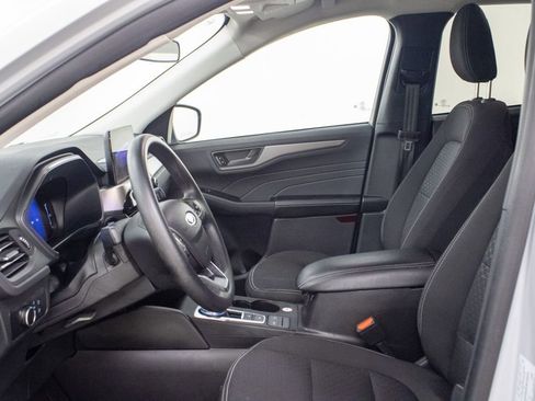 Used 2025 Ford Escape Active image 4