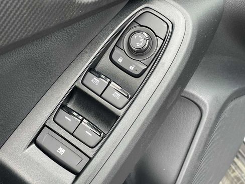 New 2026 Subaru Crosstrek 2.5i AWD/4WD image 11