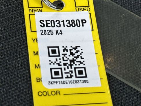 Used 2025 Kia K4 LXS image 35