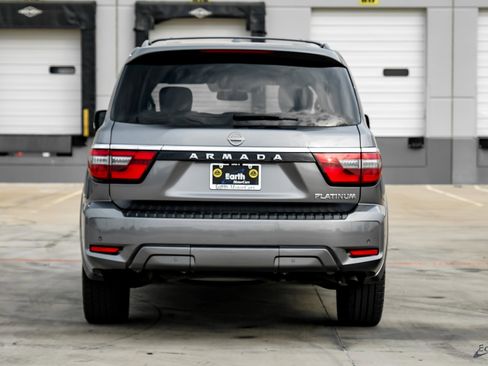 Used 2021 Nissan Armada SL w/ Captain's Chairs Package image 10